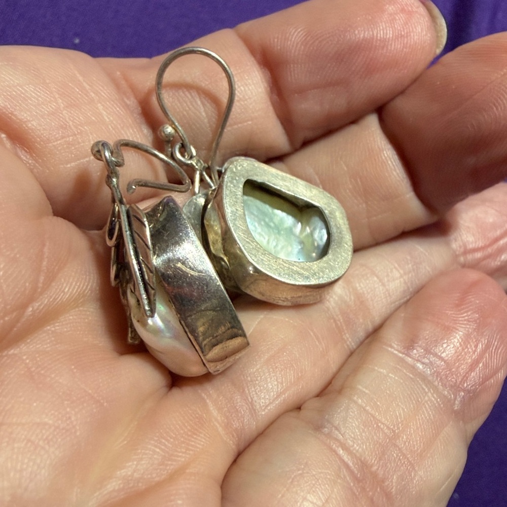 Sterling Silver Leaf Pearl Earrings (3) - Picture 3 of 8